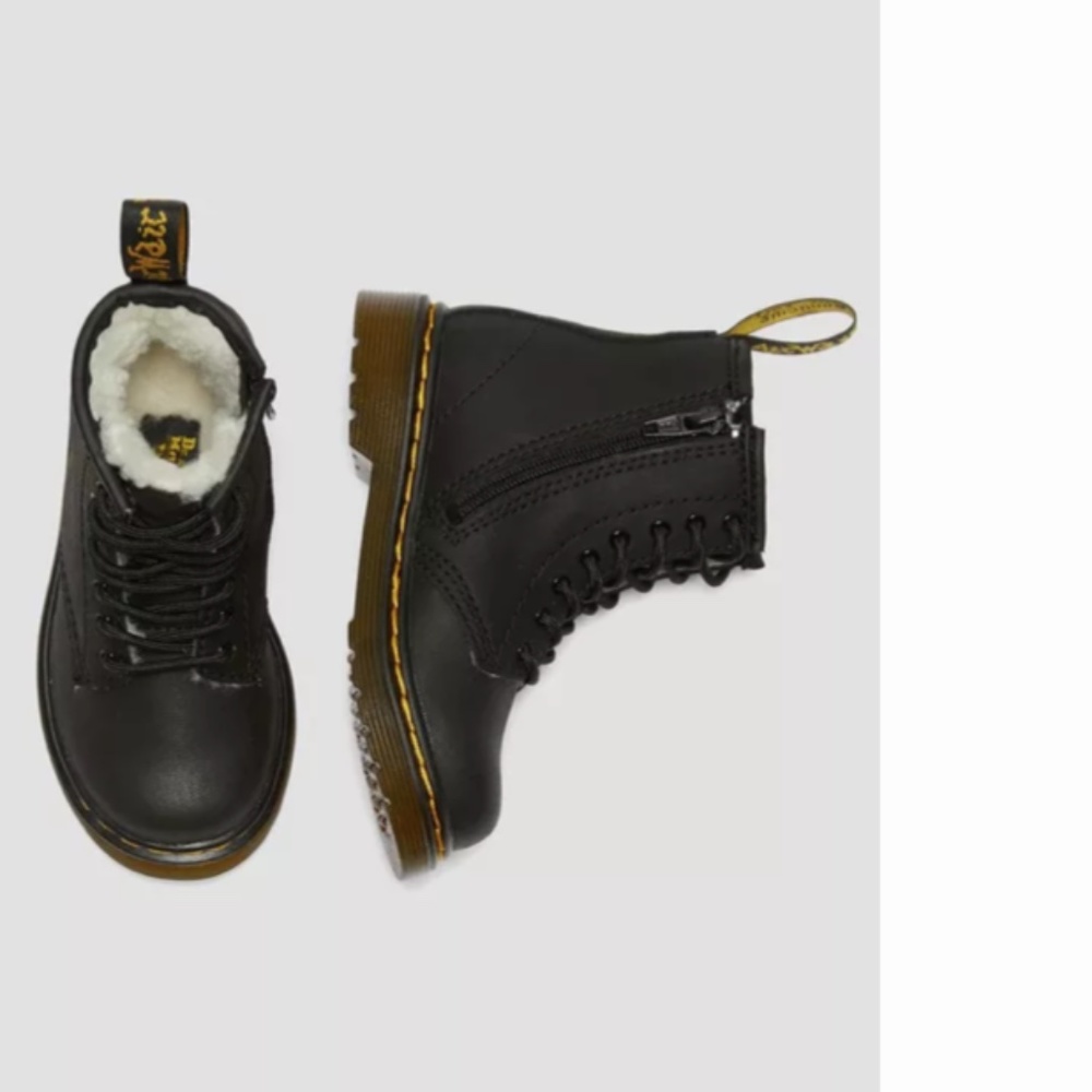 BRAND NEW Toddler Faux Fur Lined Lace Up Boots in Black